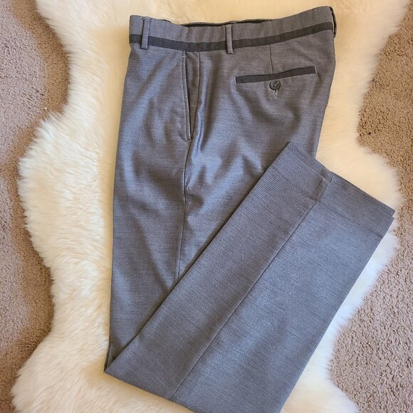 Calvin Klein Two Piece /Two Tone Gray Suit - Picture 12 of 16